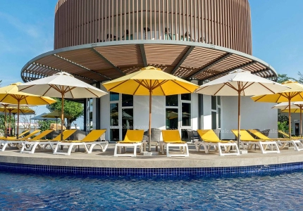 Dù che nắng tại resort Oceanami