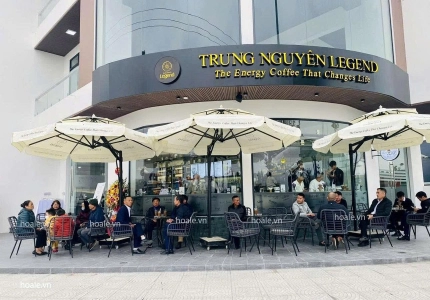 Dù che nắng cho toàn bộ hệ thống cửa hàng bán lẻ của Tập đoàn Trung Nguyên Legen