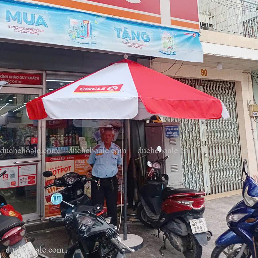 Dù che nắng đúng tâm tròn circel K