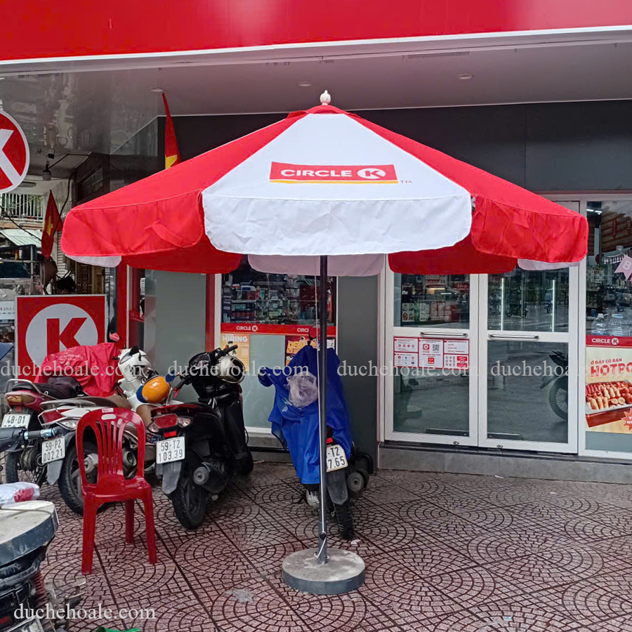 dù che nắng ngaofi trời circel K