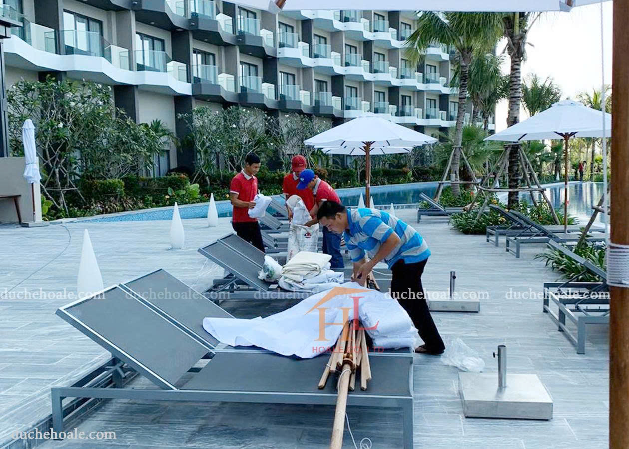 lắp đặt dù che nắng